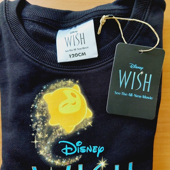 Kids Disney's Wish movie sweatshirt. Brand New with Tags 🌟🌟🌟 - Picture 6 of 11